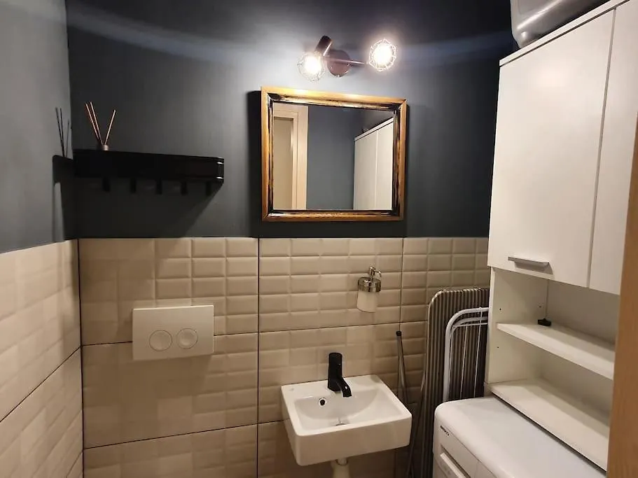 3-Bedroom Apartment In Rijeka, Near City Center